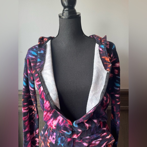 Juicy Couture Vibrant Tie-Dye Jumpsuit small - Picture 6 of 8